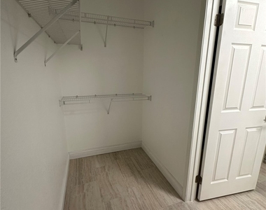 9975 Peace Way - Photo Thumbnail 14