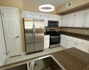 9975 Peace Way - Photo Thumbnail 13