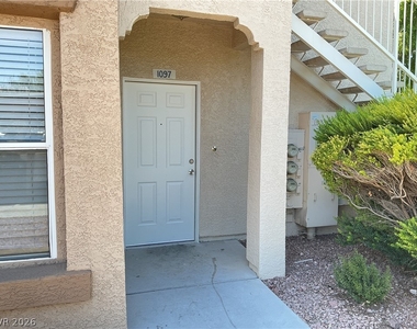 3400 Cabana Drive - Photo Thumbnail 2