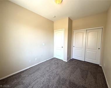 5942 Rampolla Drive - Photo Thumbnail 22