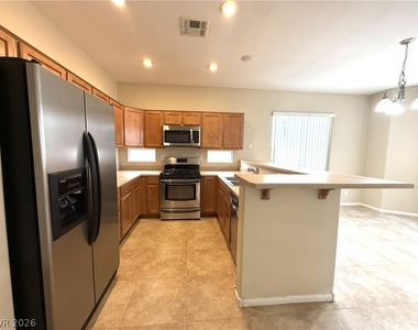 5942 Rampolla Drive - Photo Thumbnail 8