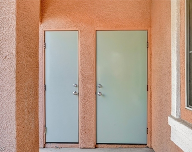 10553 Pine Pointe Avenue - Photo Thumbnail 34