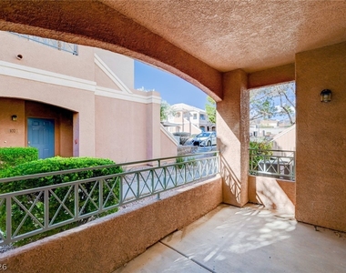 10553 Pine Pointe Avenue - Photo Thumbnail 16