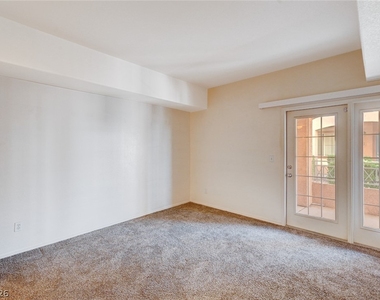10553 Pine Pointe Avenue - Photo Thumbnail 22