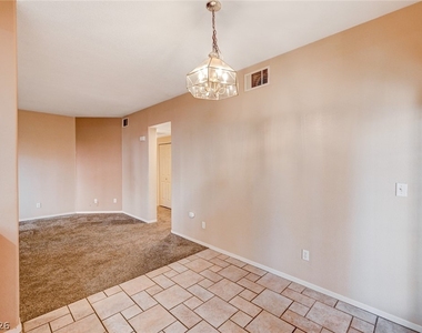10553 Pine Pointe Avenue - Photo Thumbnail 10