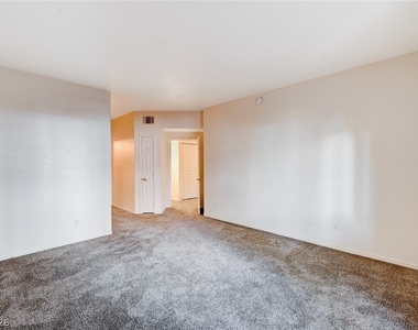 10553 Pine Pointe Avenue - Photo Thumbnail 29
