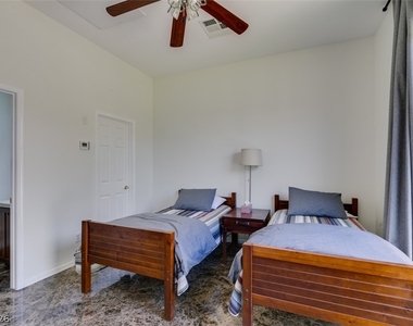 8 Kennesaw Road - Photo Thumbnail 35