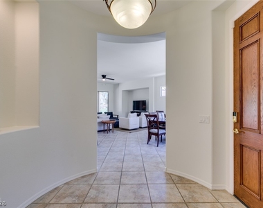 8 Kennesaw Road - Photo Thumbnail 4