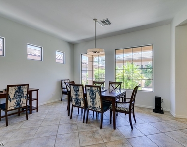 8 Kennesaw Road - Photo Thumbnail 8
