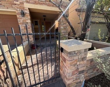 10580 Harvest Wind Drive - Photo Thumbnail 1