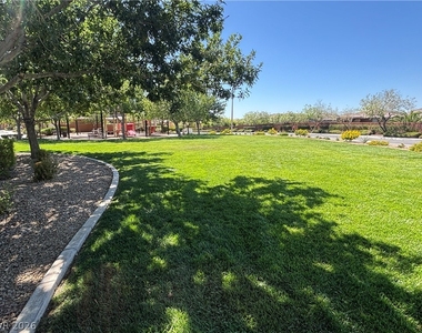 10580 Harvest Wind Drive - Photo Thumbnail 31