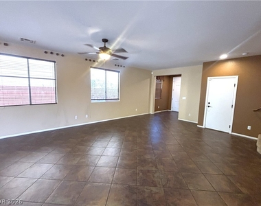 10580 Harvest Wind Drive - Photo Thumbnail 9