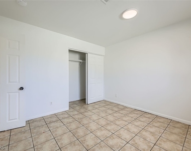 2133 Ellis Street - Photo Thumbnail 12
