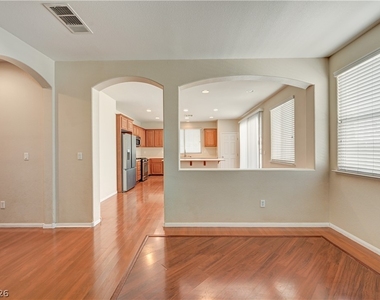 4421 Desert Home Avenue - Photo Thumbnail 13