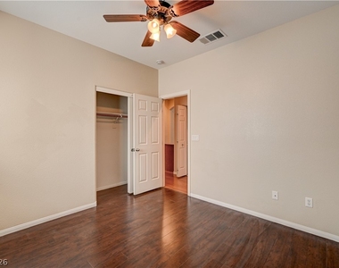 4421 Desert Home Avenue - Photo Thumbnail 39