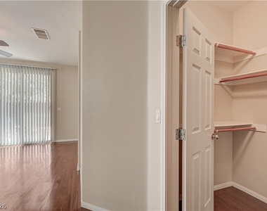 4421 Desert Home Avenue - Photo Thumbnail 25