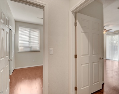 4421 Desert Home Avenue - Photo Thumbnail 24