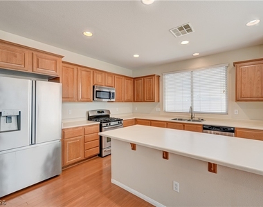 4421 Desert Home Avenue - Photo Thumbnail 21