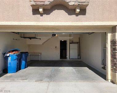 10564 Moultrie Avenue - Photo Thumbnail 40