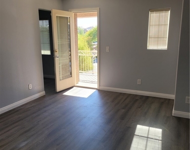 10564 Moultrie Avenue - Photo Thumbnail 15