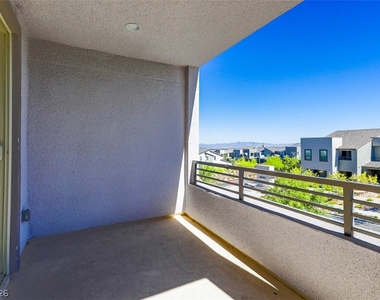 11604 Kindle Corner Avenue - Photo Thumbnail 25