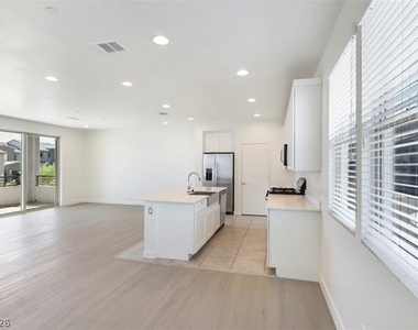 11604 Kindle Corner Avenue - Photo Thumbnail 23