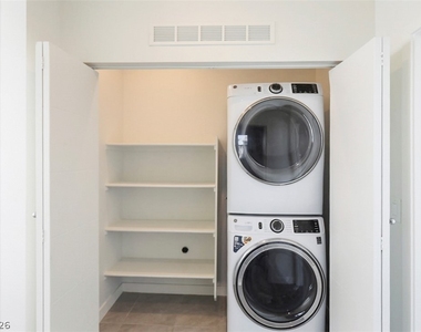 11604 Kindle Corner Avenue - Photo Thumbnail 28