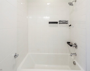 11604 Kindle Corner Avenue - Photo Thumbnail 32