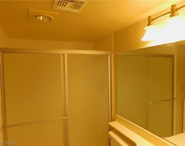 601 Cabrillo Circle - Photo Thumbnail 11