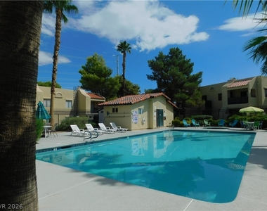 601 Cabrillo Circle - Photo Thumbnail 16