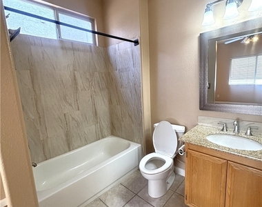 917 Veranda View Avenue - Photo Thumbnail 14