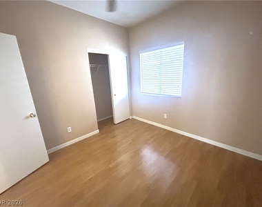 917 Veranda View Avenue - Photo Thumbnail 8