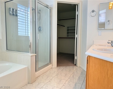 230 Misty Garden Street - Photo Thumbnail 14