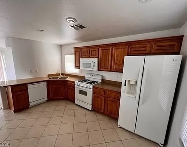 7496 Desert Lupine Street - Photo Thumbnail 4