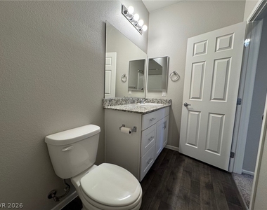 4650 Moonbow Avenue - Photo Thumbnail 13