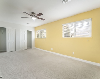 3949 S Torrey Pines Drive - Photo Thumbnail 18
