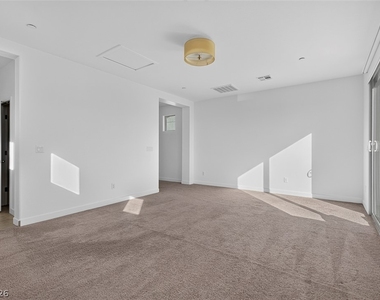 1100 E Sunset Road - Photo Thumbnail 34