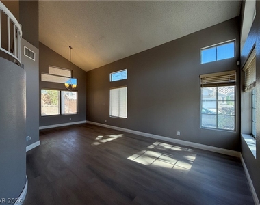3045 Marsh Court - Photo Thumbnail 4