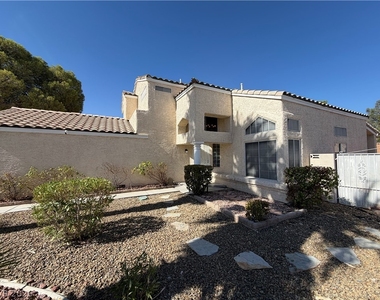 3045 Marsh Court - Photo Thumbnail 2