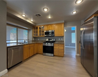 3045 Marsh Court - Photo Thumbnail 8