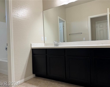 9056 Tony Ridge Avenue - Photo Thumbnail 22