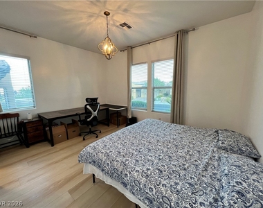 116 Colantonio Court - Photo Thumbnail 25