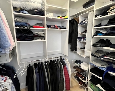 116 Colantonio Court - Photo Thumbnail 23