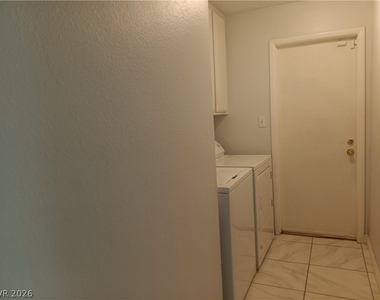 6221 Peppermill Drive - Photo Thumbnail 22