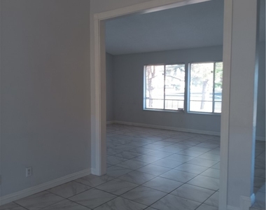 6221 Peppermill Drive - Photo Thumbnail 6