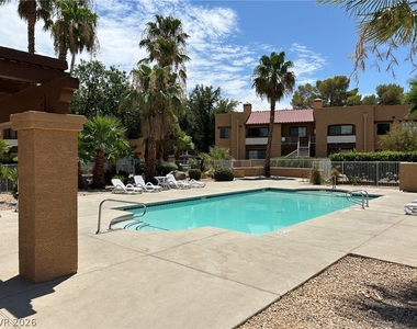 5154 S Jones Boulevard - Photo Thumbnail 17
