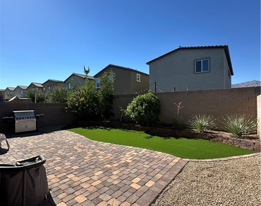 3744 Ramura Avenue - Photo Thumbnail 9