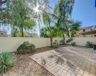 5389 Encino Springs Avenue - Photo Thumbnail 27