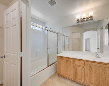 5389 Encino Springs Avenue - Photo Thumbnail 19