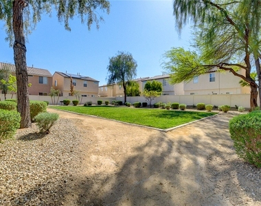 5389 Encino Springs Avenue - Photo Thumbnail 30